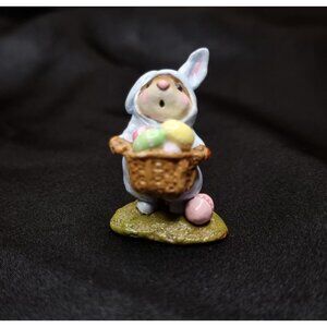 Vintage Wee Forest Folk Bunny Figurine Collectible By Annette Petersen 1982 Sign